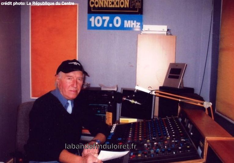 Philippe Doiteau, le fondateur de la radio dans le studio (2012)