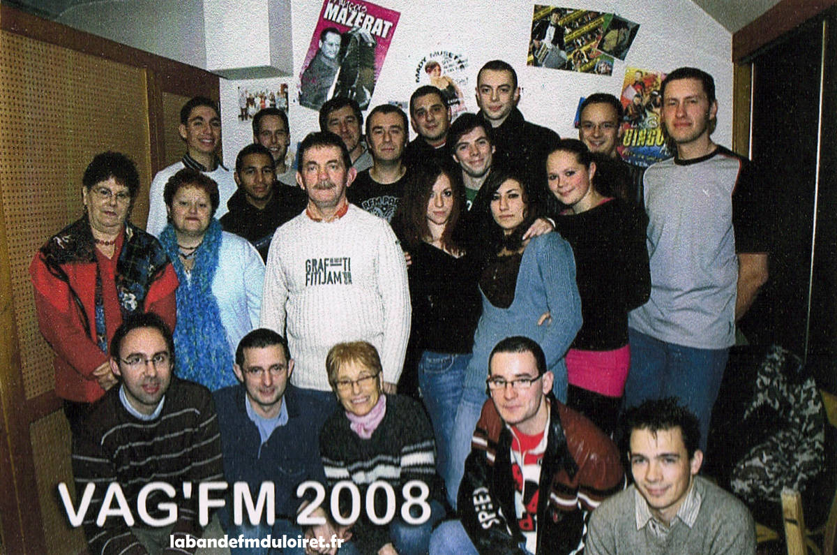 l'équipe en 2008 dans ses anciens studios, rue de Glatigny